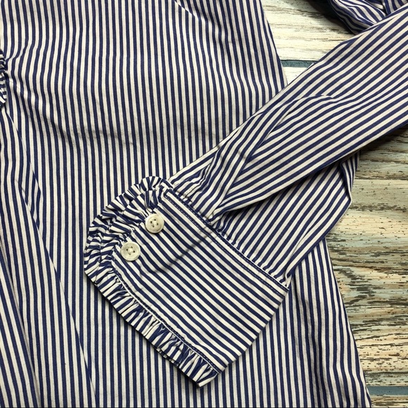 💚Vineyard Vines top - Picture 2 of 5